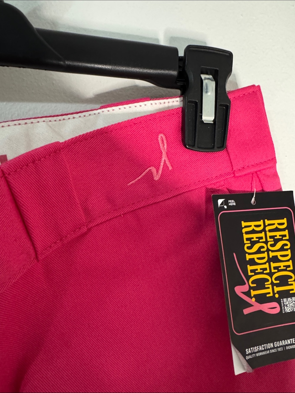 Dickies Men’s 34x30 874 Work Pants Bright/Hot Pink Breast Cancer Awareness NWT - Picture 5 of 13